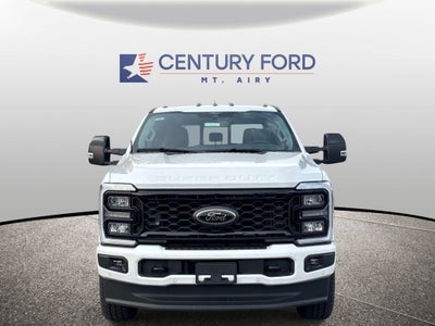 2026 Ford Super Duty F-350® Lariat®
