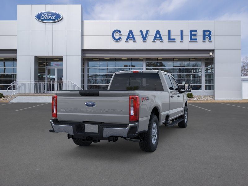 2026 Ford Super Duty F-350® XLT