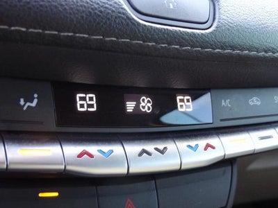 2021 Cadillac XT4 Luxury