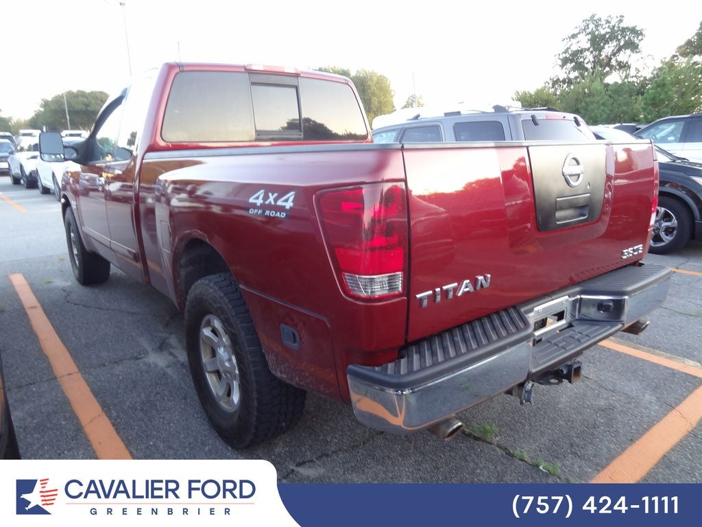 2004 Nissan Titan SE
