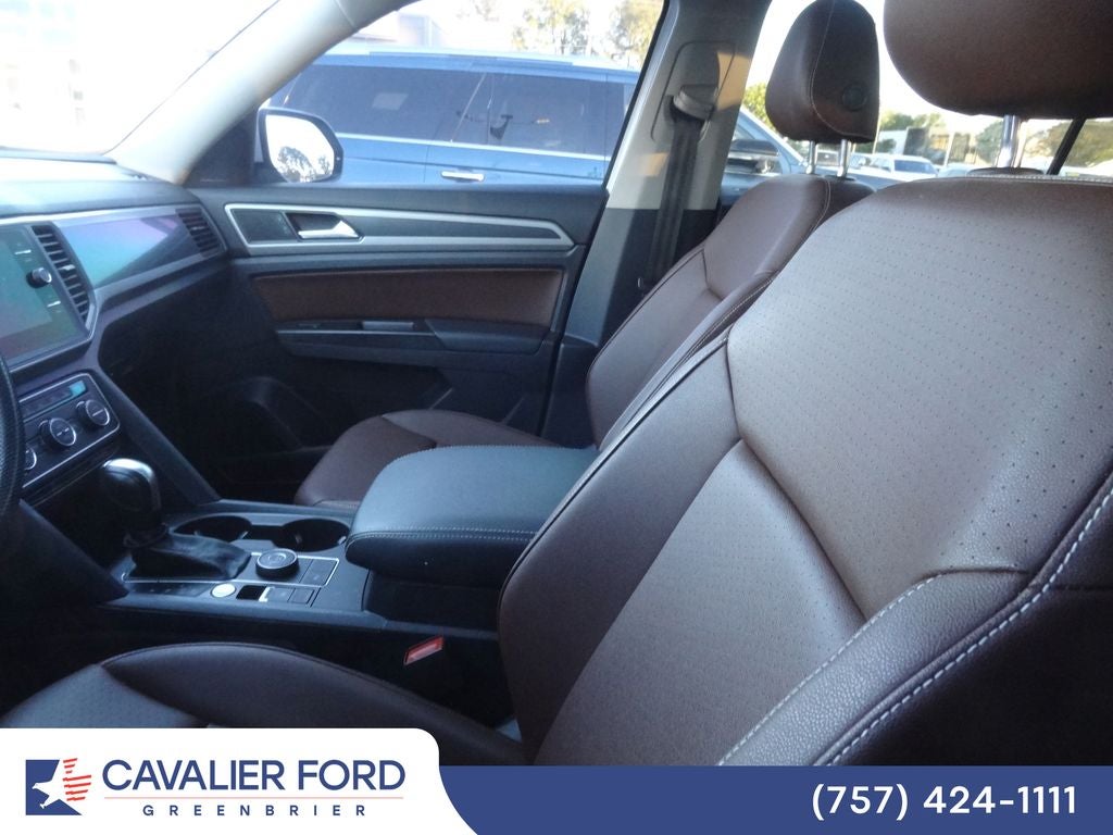 2021 Volkswagen Atlas 3.6L V6 SE w/Technology R-Line