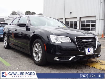 2023 Chrysler 300 Touring