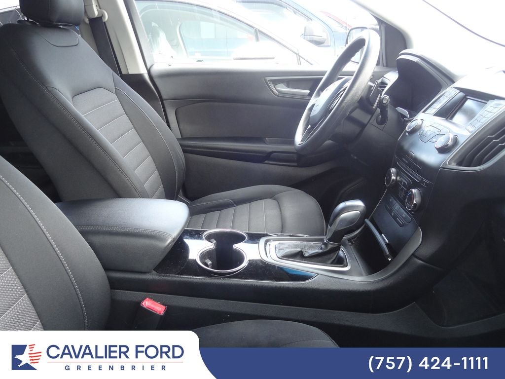 2016 Ford Edge SE