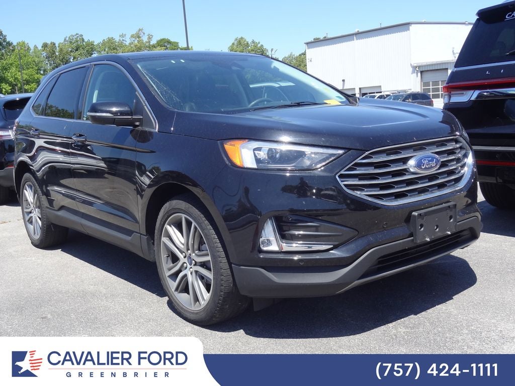 2022 Ford Edge Titanium
