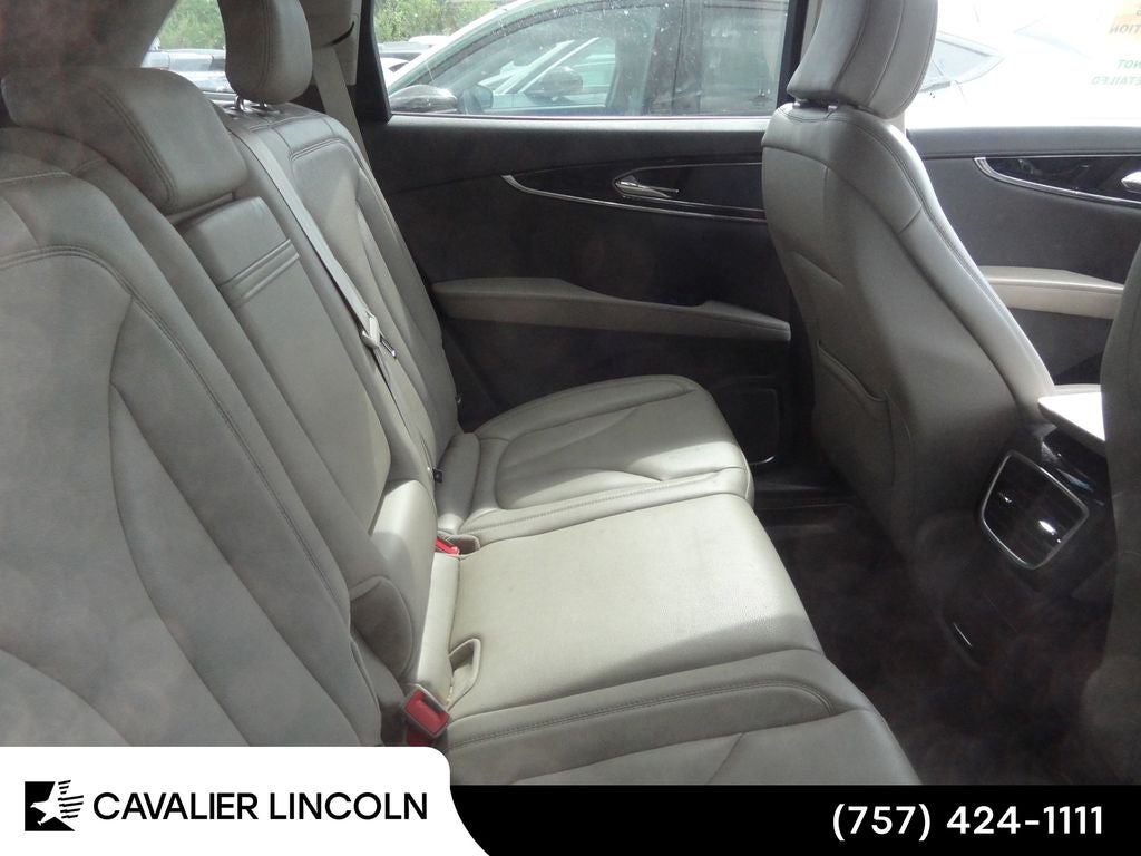 2022 Lincoln Nautilus Standard Standard