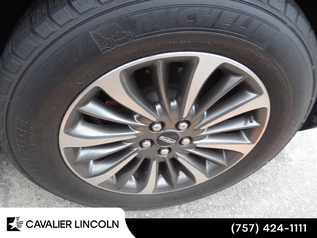 2022 Lincoln Nautilus Reserve