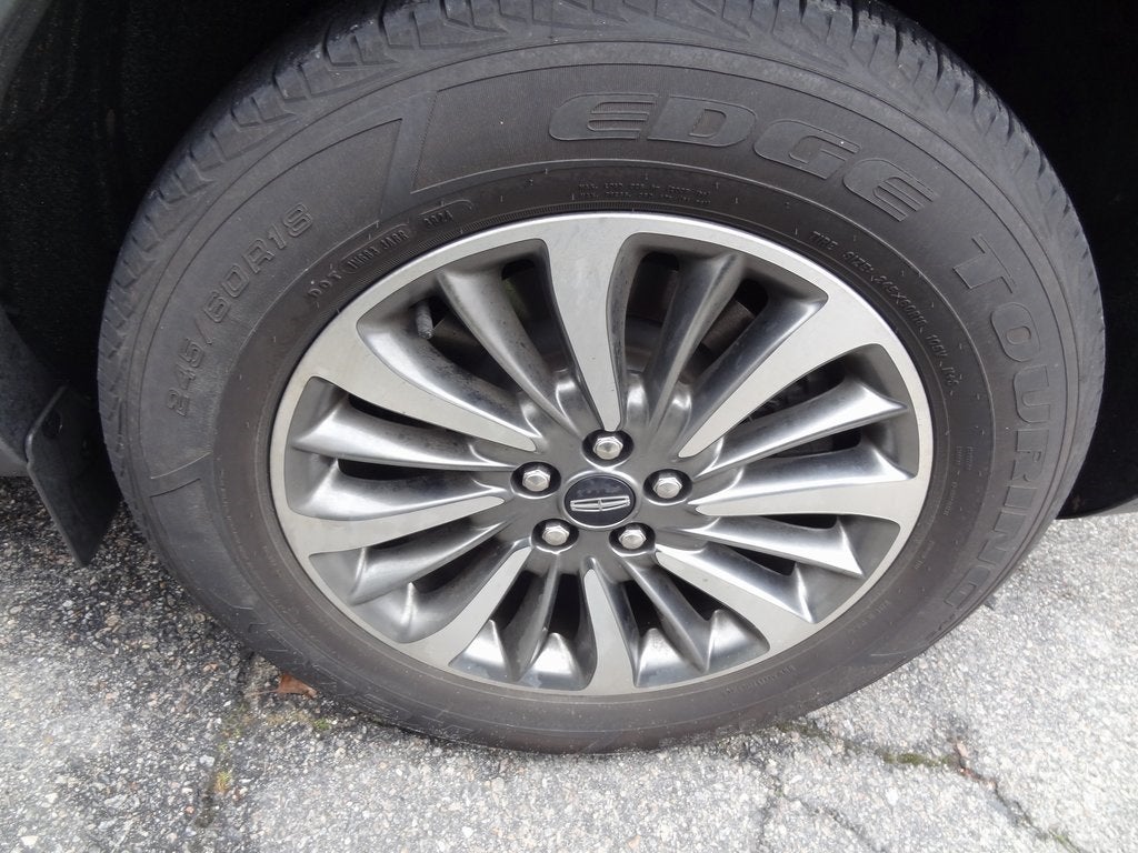 2021 Lincoln Nautilus Reserve