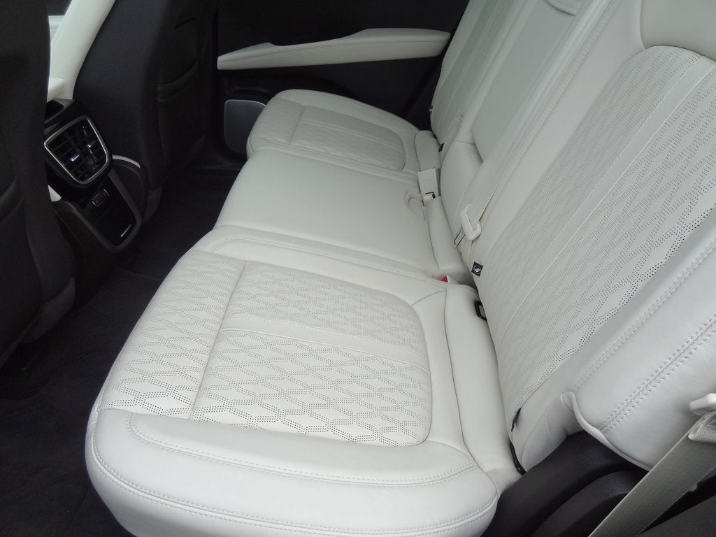 2023 Lincoln Nautilus Black Label