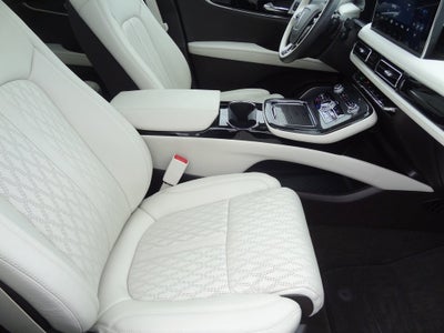 2023 Lincoln Nautilus Black Label