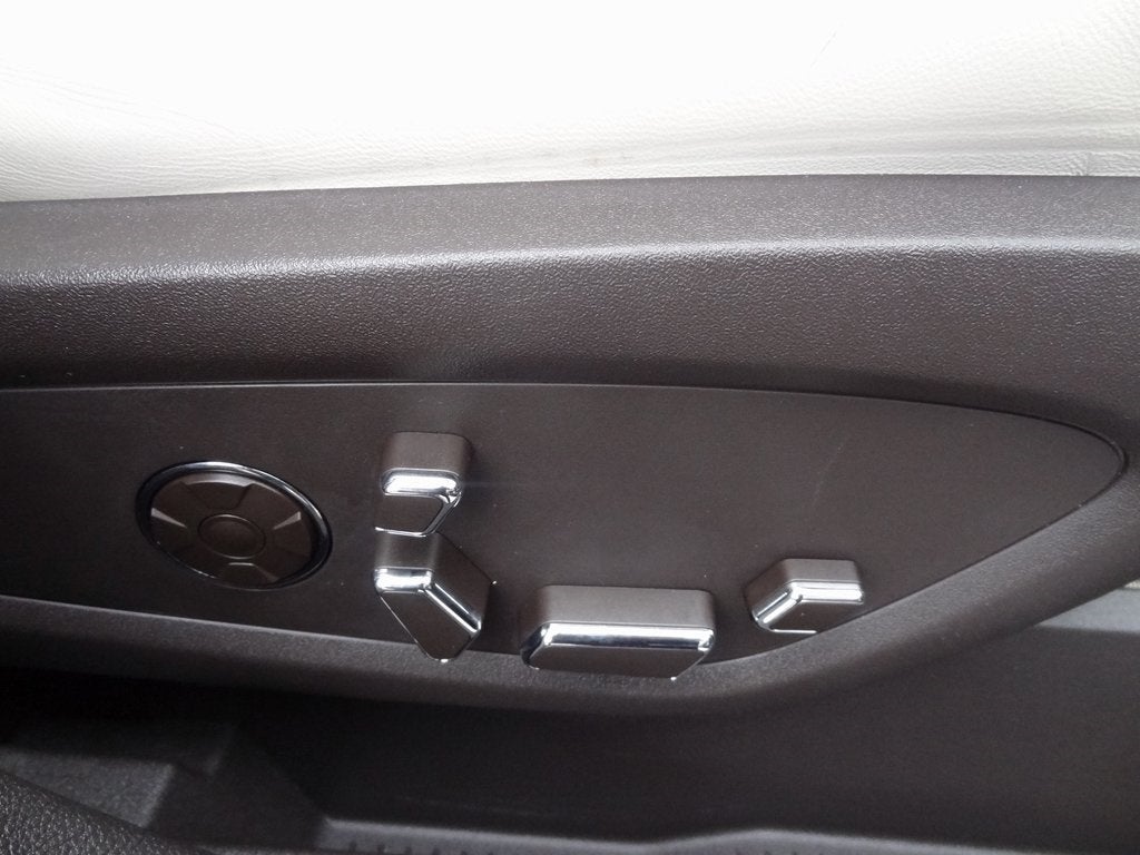 2023 Lincoln Nautilus Black Label