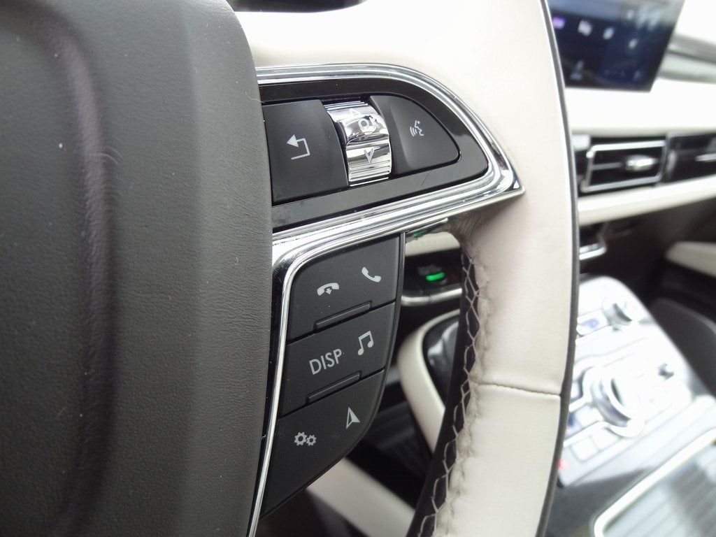 2023 Lincoln Nautilus Black Label