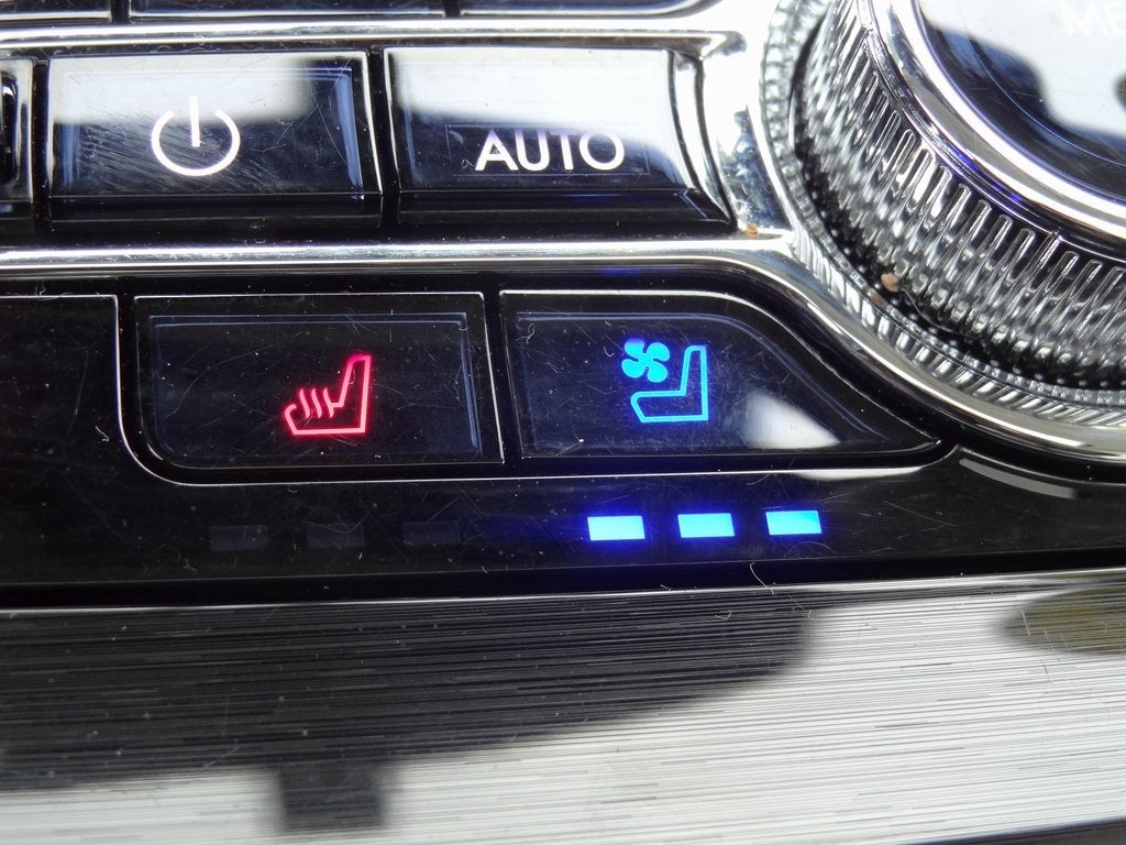 2023 Lincoln Nautilus Black Label