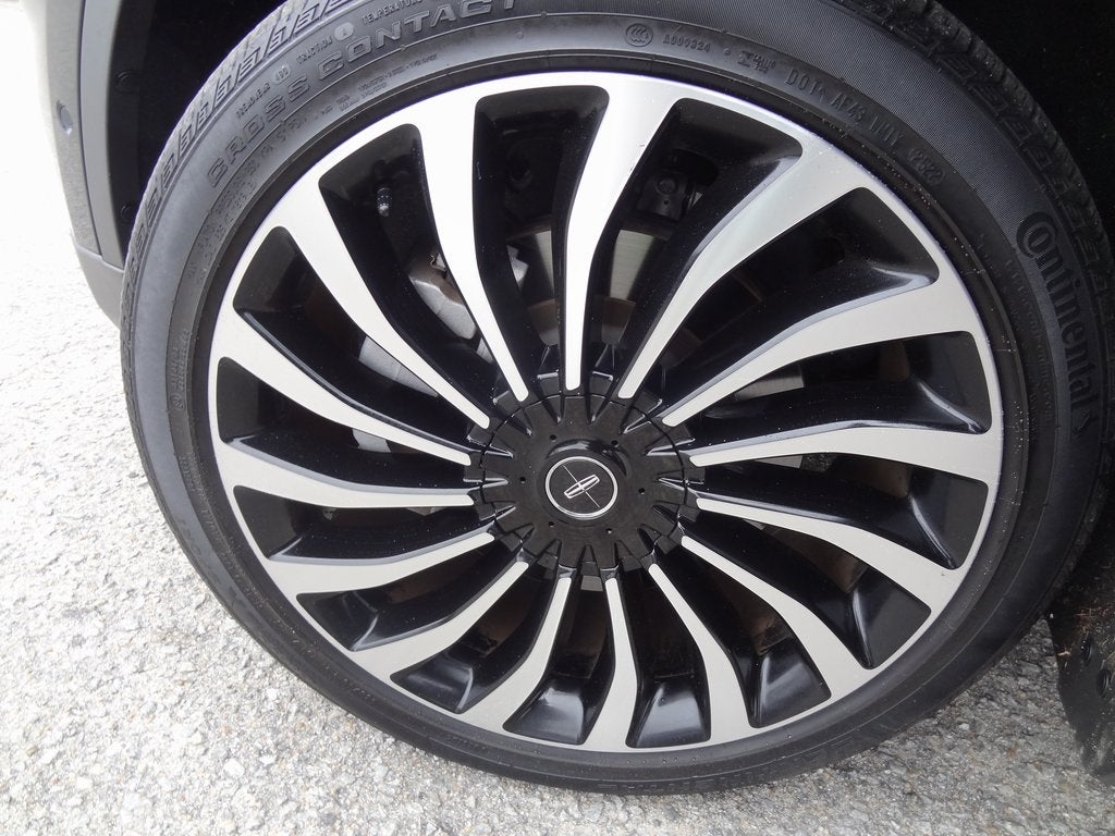 2023 Lincoln Nautilus Black Label