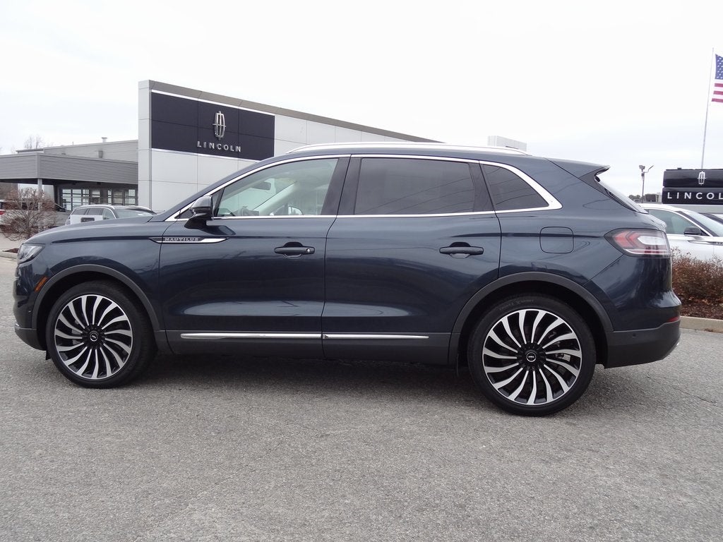 2023 Lincoln Nautilus Black Label