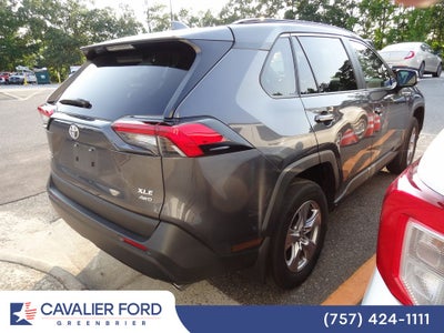 2025 Toyota RAV4 XLE