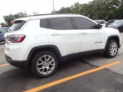 2023 Jeep Compass Latitude Lux