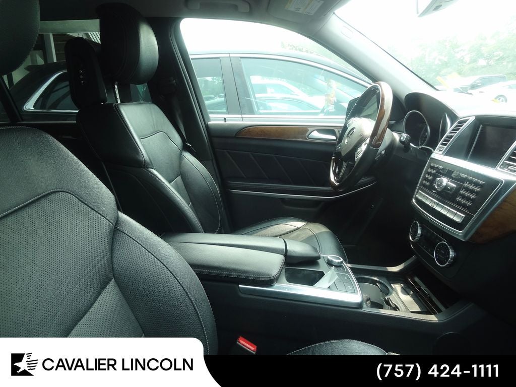 2015 Mercedes-Benz GL-Class GL 550 4MATIC®
