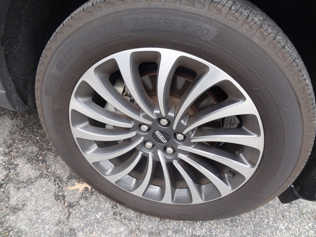 2023 Lincoln Aviator Standard