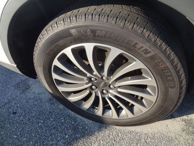 2023 Lincoln Aviator Standard standard