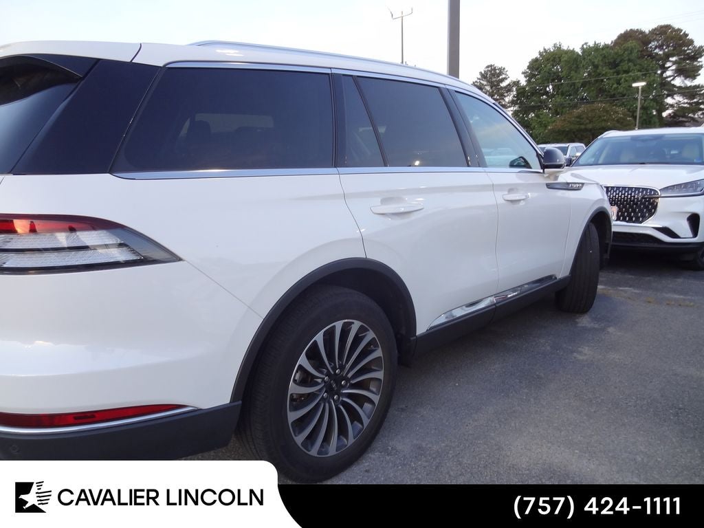 2023 Lincoln Aviator Standard Standard
