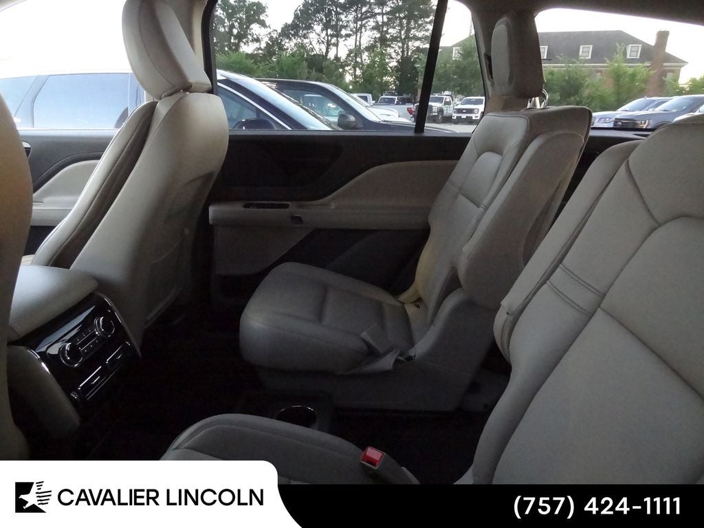 2023 Lincoln Aviator Standard Standard