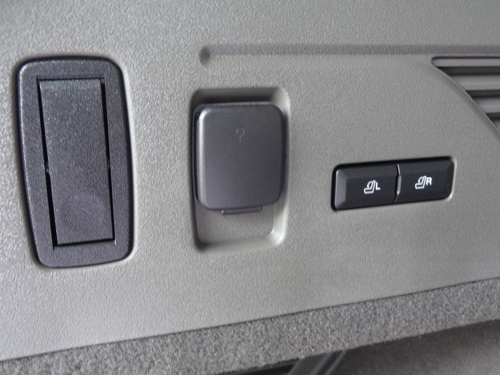 2025 Lincoln Nautilus Premiere Premier