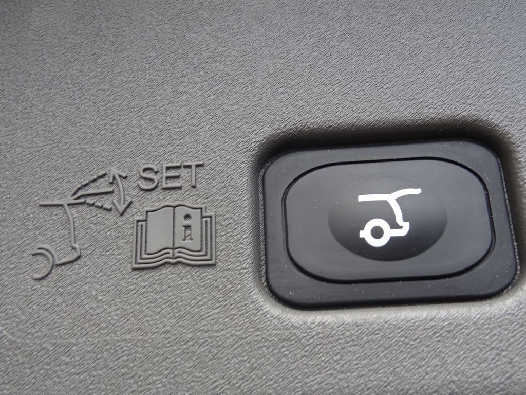 2025 Lincoln Nautilus Premiere Premier