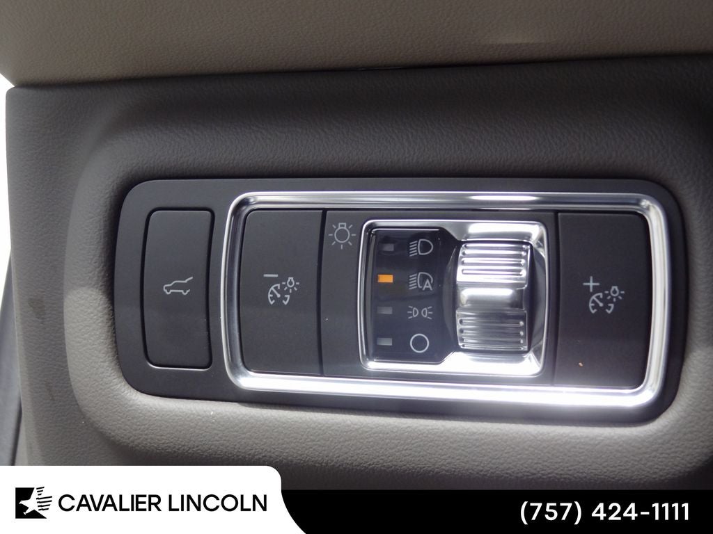 2025 Lincoln Nautilus Premiere Premier