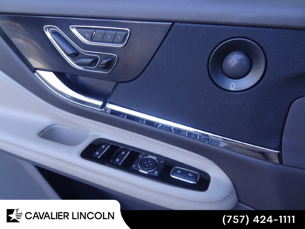 2023 Lincoln Corsair Plug-In Hybrid Grand Touring Grand Touring