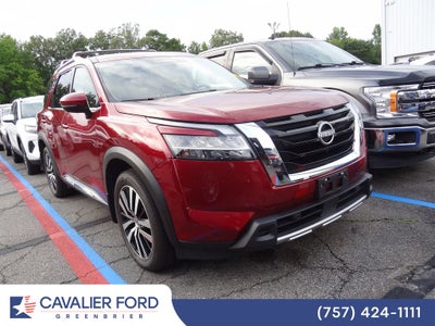 2024 Nissan Pathfinder Platinum