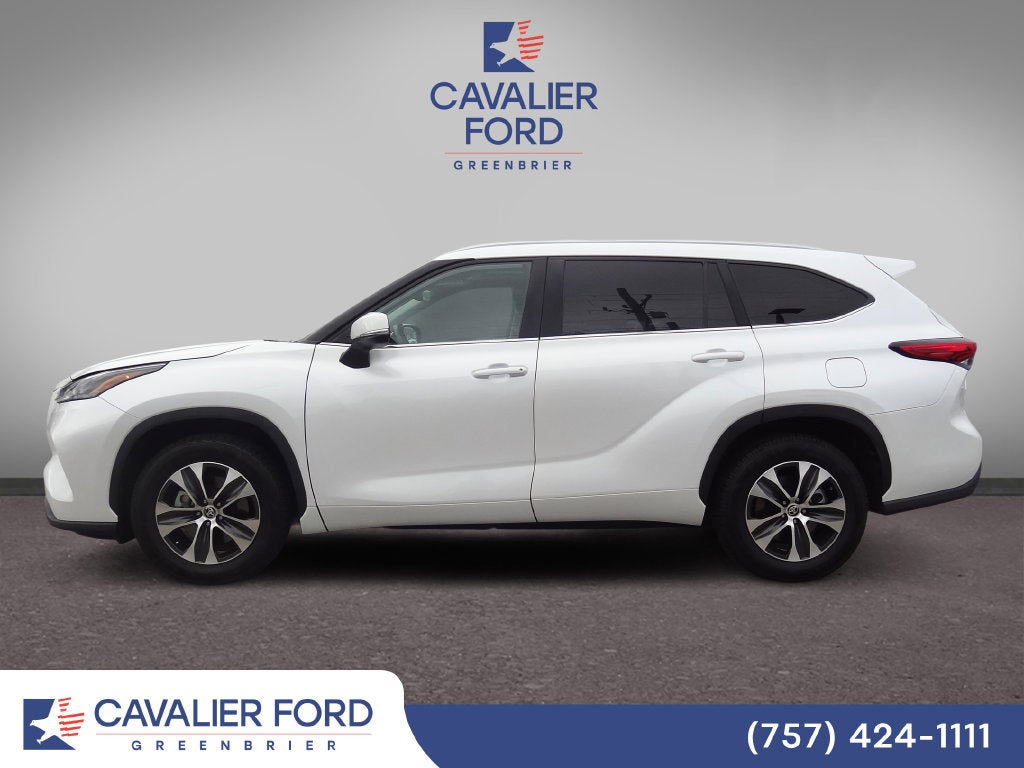 2023 Toyota Highlander XLE