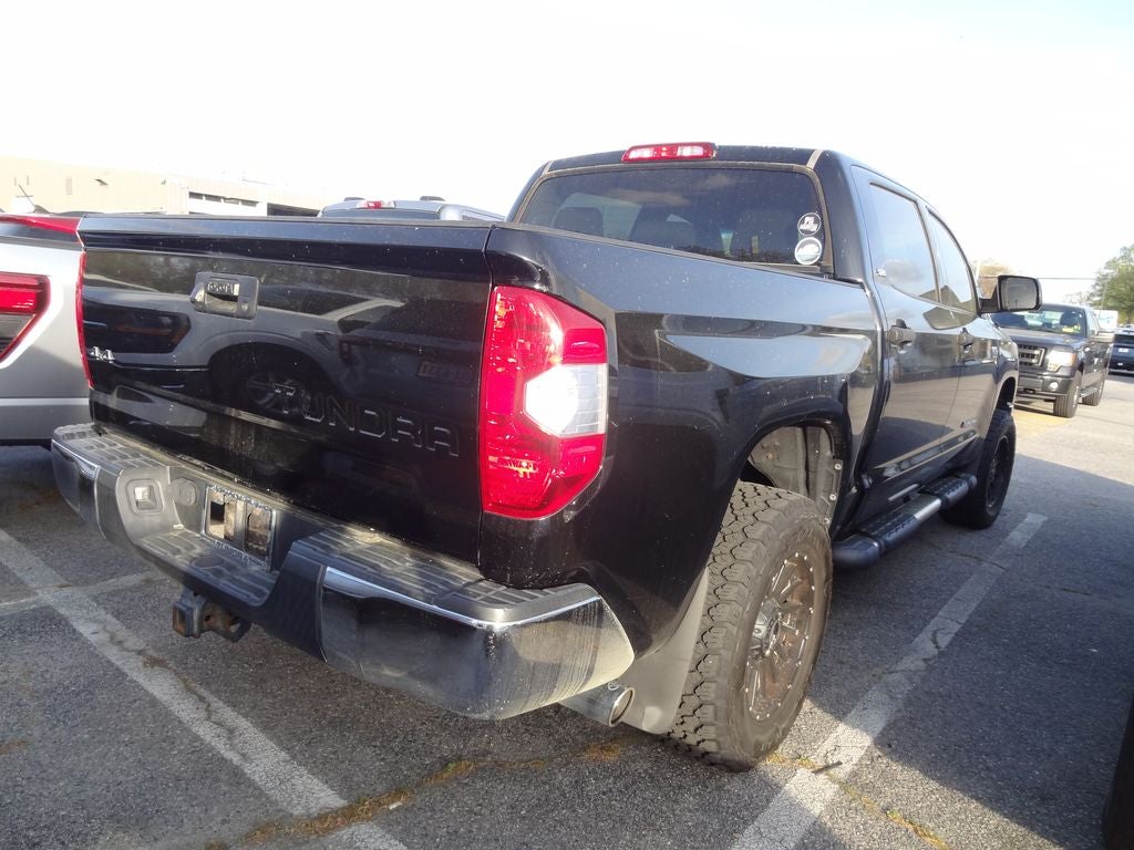 2017 Toyota Tundra SR5