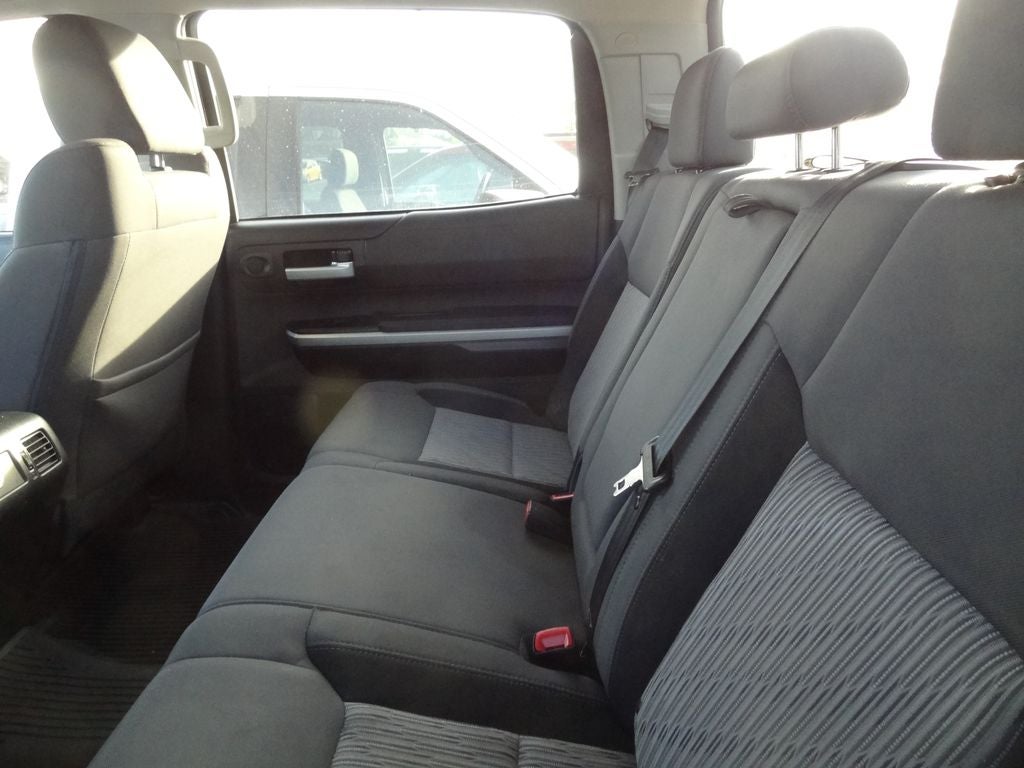 2017 Toyota Tundra SR5