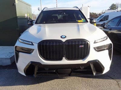 2024 BMW X7 M60i