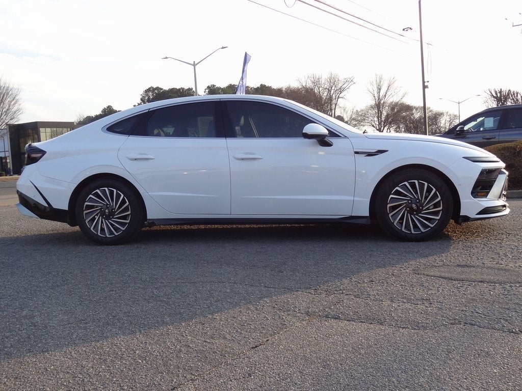 2024 Hyundai Sonata Hybrid Limited