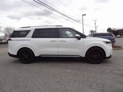 2023 Kia Carnival SX