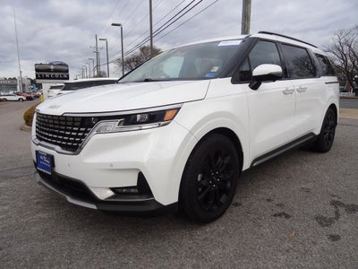 2023 Kia Carnival SX