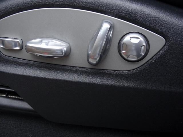 2016 Porsche Cayenne Base