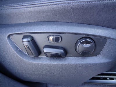 2017 Volkswagen Touareg V6 Executive