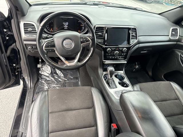 2020 Jeep Grand Cherokee Laredo