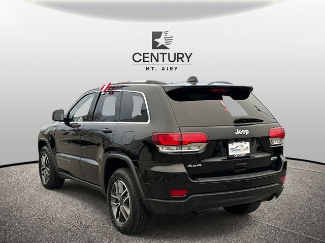 2020 Jeep Grand Cherokee Laredo