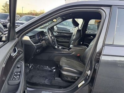 2022 Jeep Grand Cherokee L Altitude