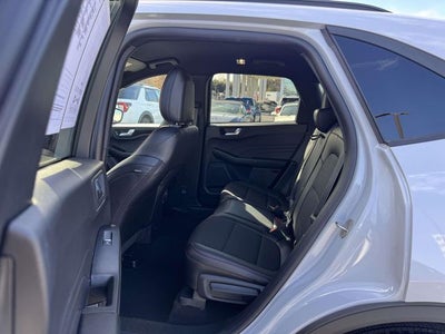 2025 Ford Escape Hybrid ST-Line