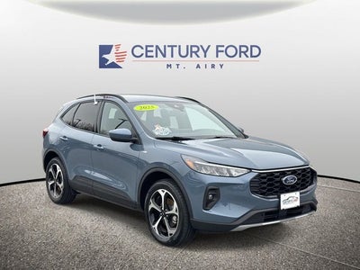 2025 Ford Escape Hybrid ST-Line Select