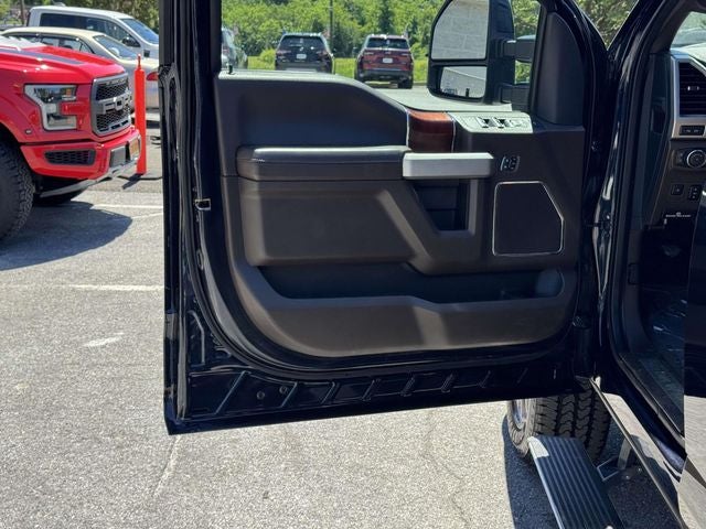 2022 Ford F-350SD King Ranch