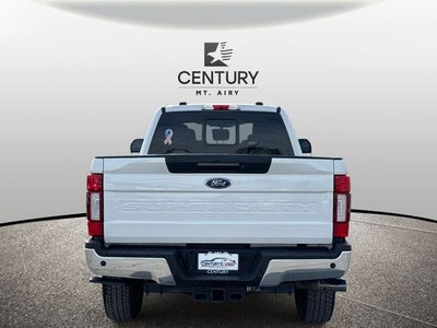 2022 Ford F-350SD Lariat