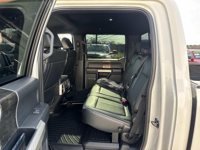 2022 Ford F-350SD Lariat