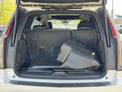 2022 Cadillac Escalade Sport