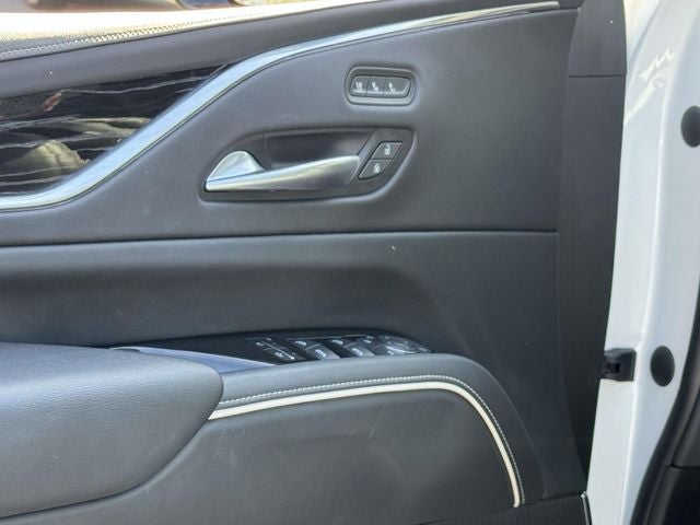 2022 Cadillac Escalade Sport