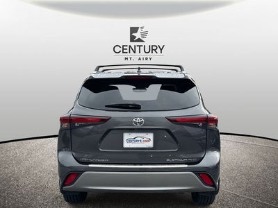 2024 Toyota Highlander Platinum